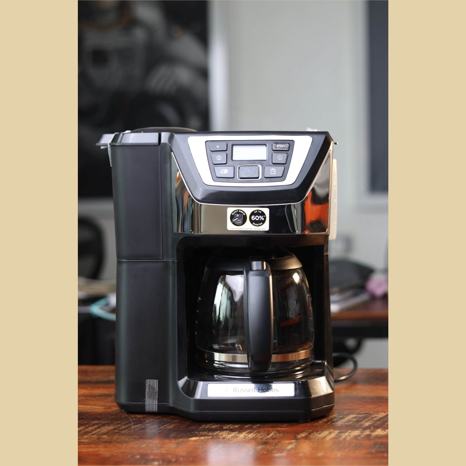 rusell-hobbs-grind-and-brew-coffee-machine-with-integrated-grinder